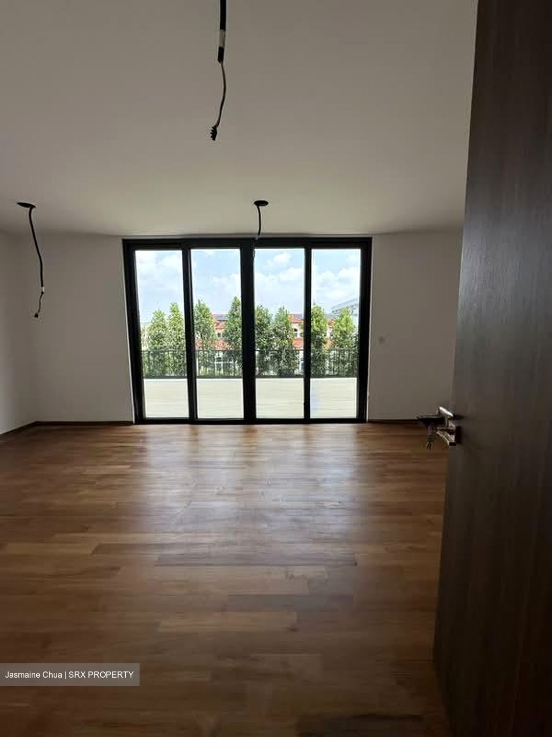 Coronation Road (D10), Semi-Detached #602050091